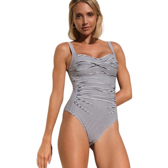 Nip Tuck Womens Beach Sorrento Stripe Joanne Tummy Control Swimsuit Size 8 - Picture 1 of 11